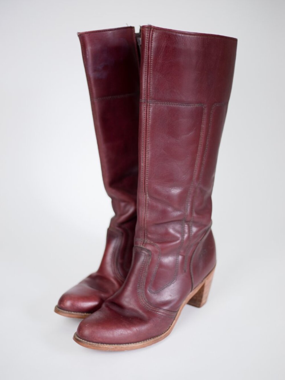 Vintage 70s Oxblood Leather Knee High Boots | Stacked Heel | Side Zip | Size 11M